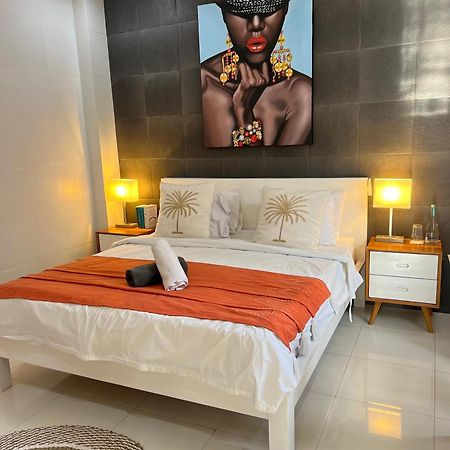 Central House Ubud Esterno foto